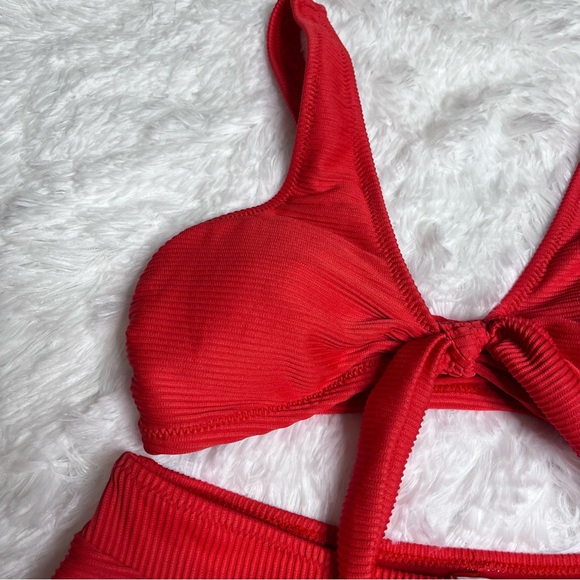 Cupshe Ribbed Bikini Set - Picture 3 of 8